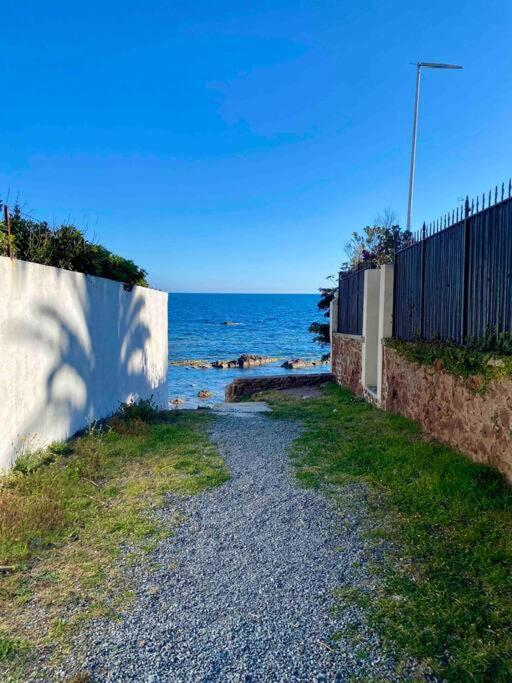 Studio Bord De Mer Boulouris A Saint Raphael Εξωτερικό φωτογραφία