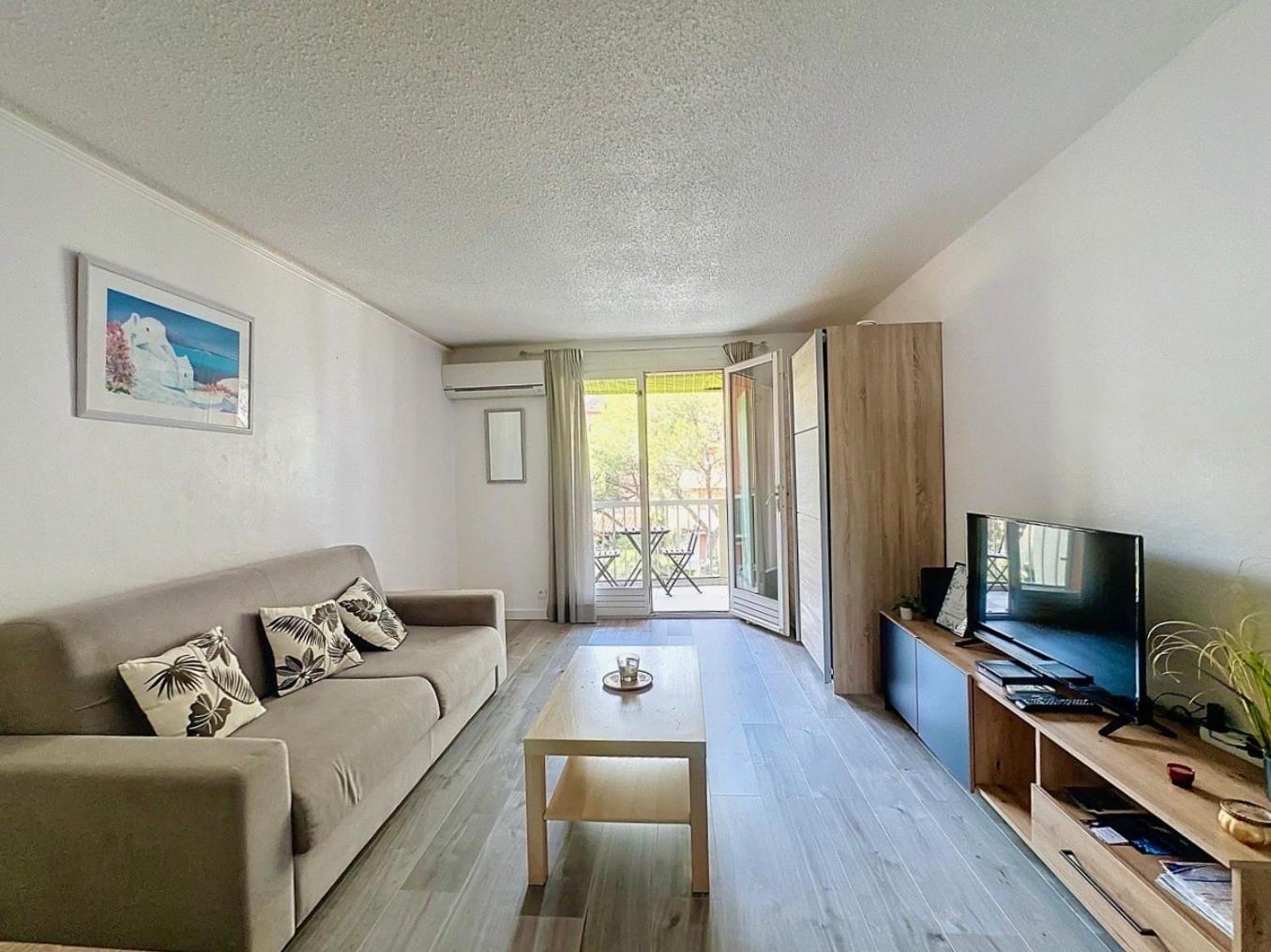 Studio Bord De Mer Boulouris A Saint Raphael Εξωτερικό φωτογραφία